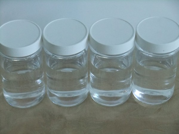 亲水性辛癸酸甘油酯